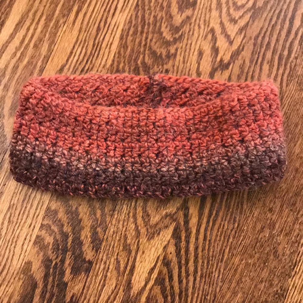 NWOT Pink Ombré Winter Headband